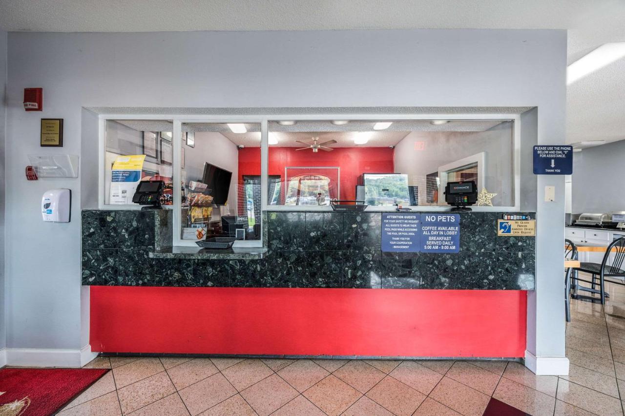 Econo Lodge Inn & Suites University Huntsville Luaran gambar