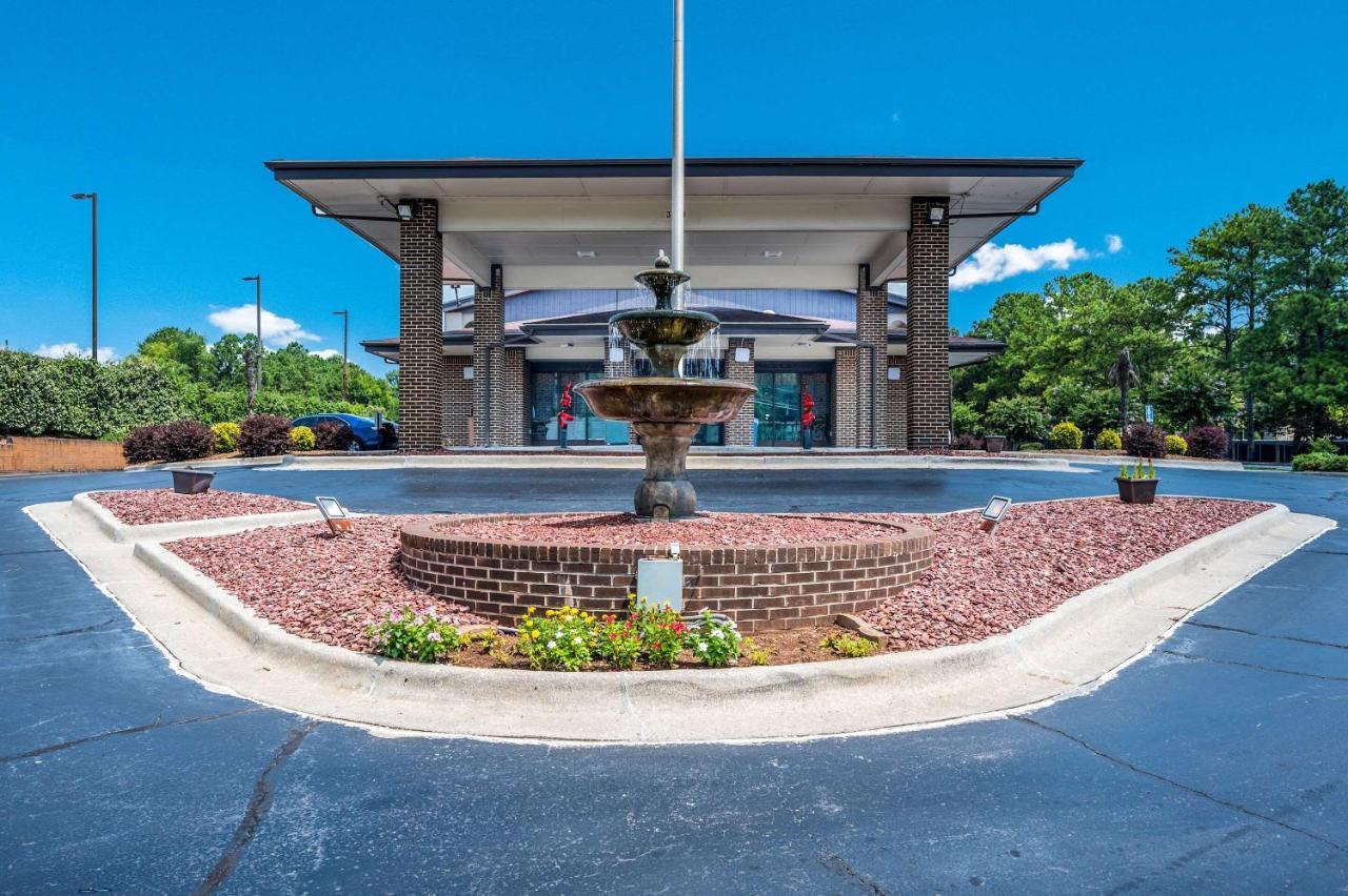 Econo Lodge Inn & Suites University Huntsville Luaran gambar