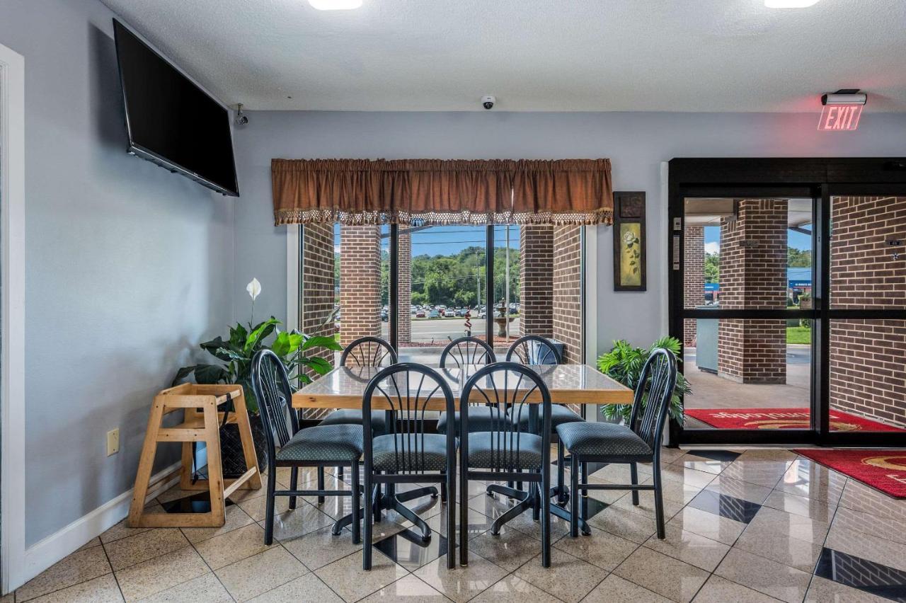 Econo Lodge Inn & Suites University Huntsville Luaran gambar