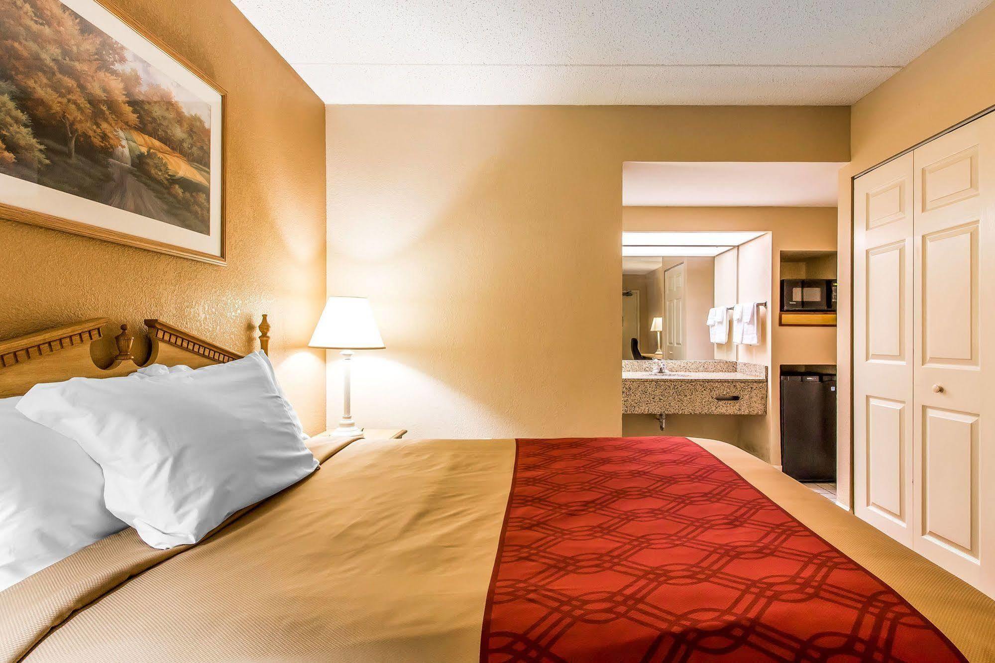 Econo Lodge Inn & Suites University Huntsville Luaran gambar